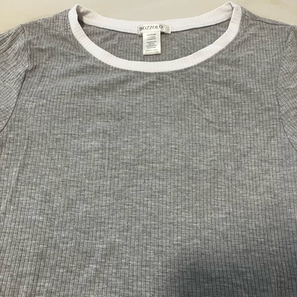 Soft Fitted Light Gray Short Sleeve Shirt Size M - Picture 2 of 4